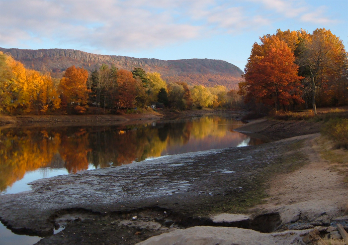 Nashawannock Pond